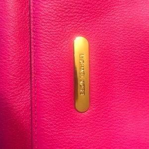Michael Kors Pink Purse- Never used! 🆕WOT! Sexy!